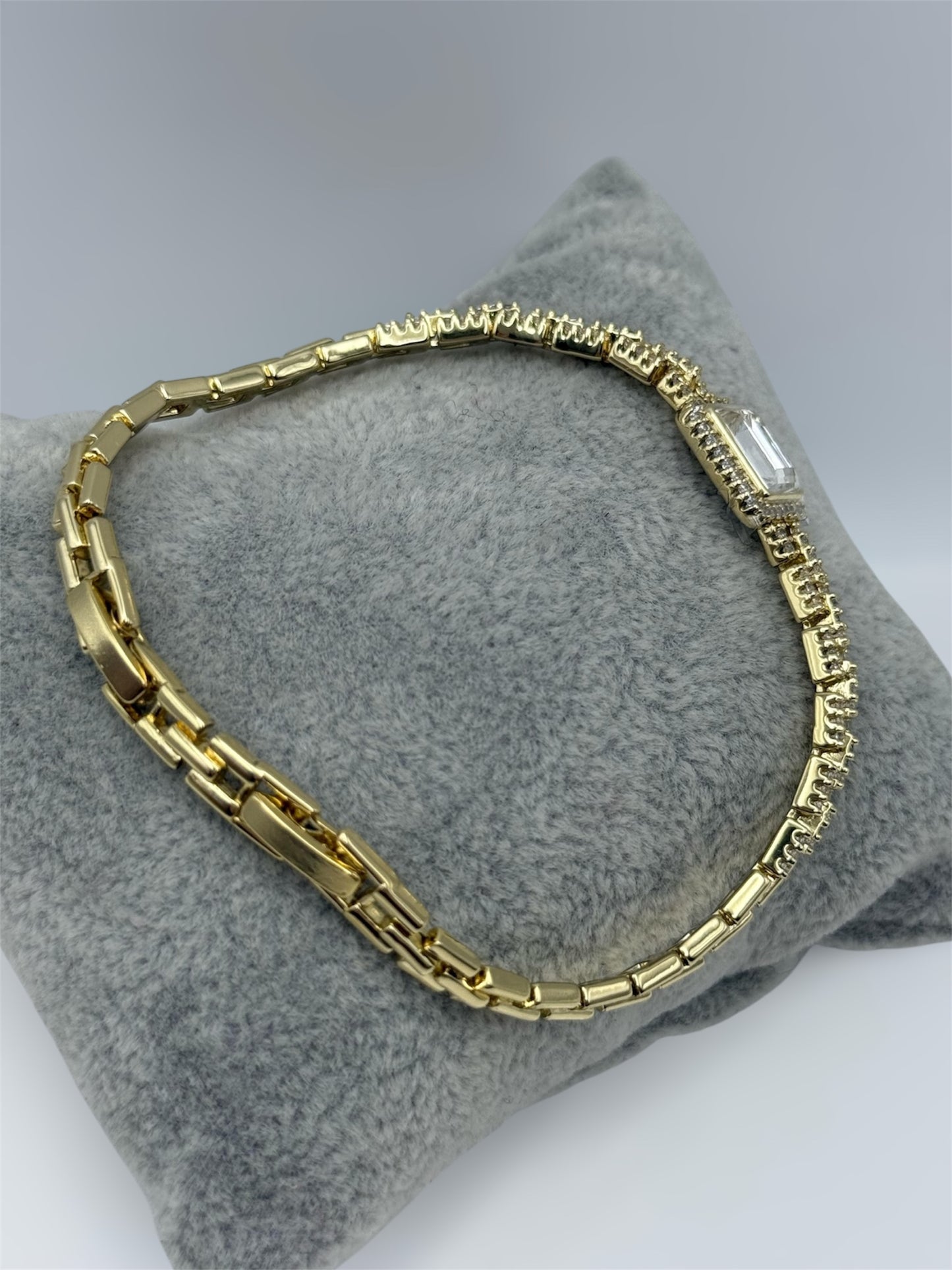 Pulsa oro laminado 14k size 7 y 7/30