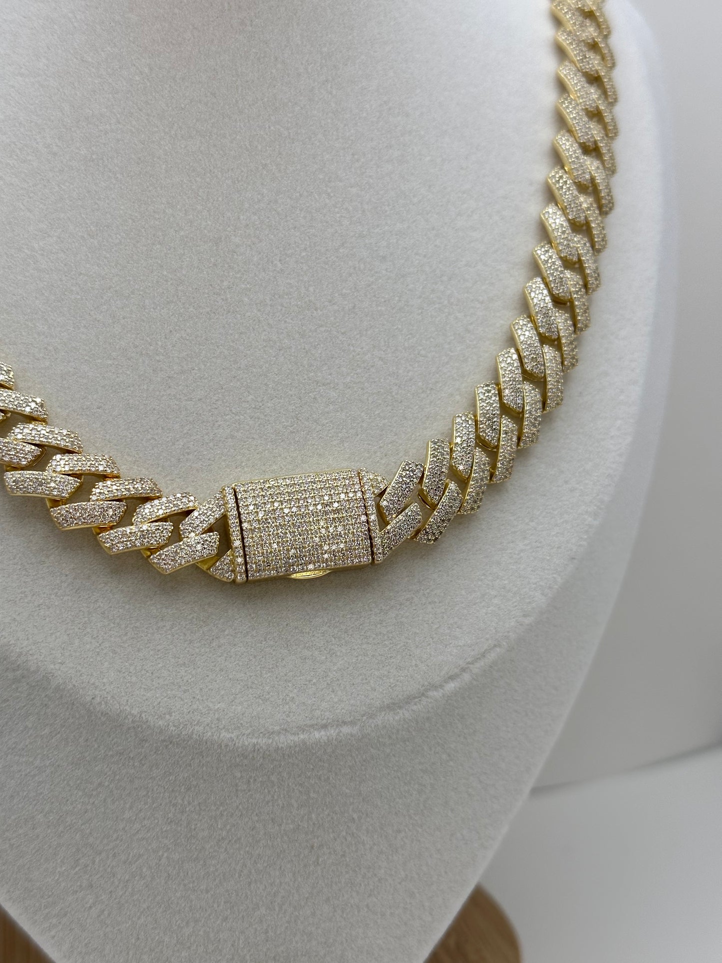 Mónaco de Plata 925 lamiando en 14k