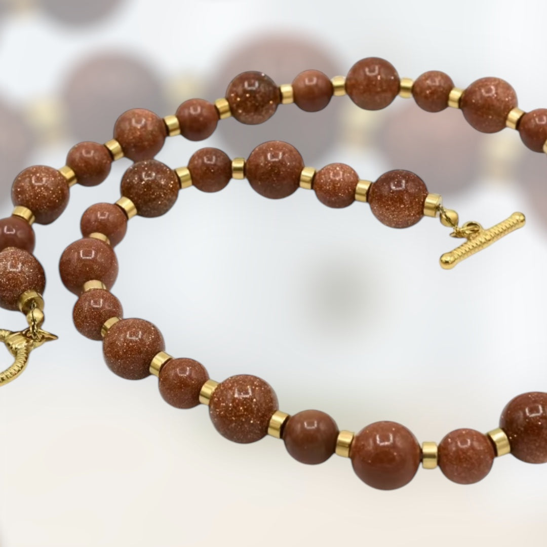 Collar con Venturina café , size 17