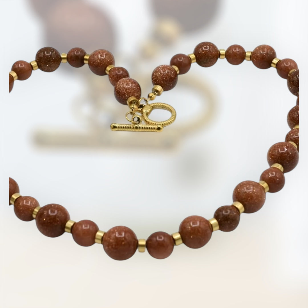 Collar con Venturina café , size 17