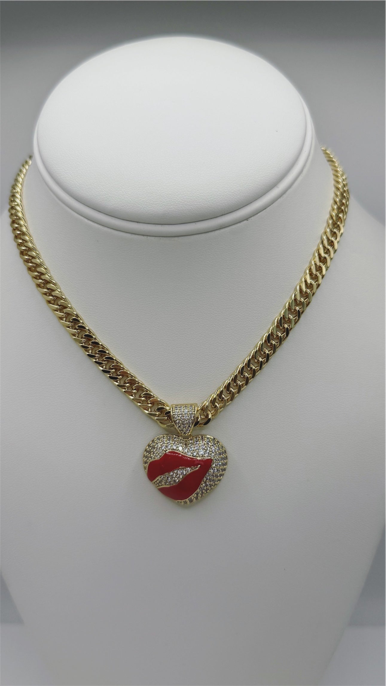 Laminada 14k cadena size 18