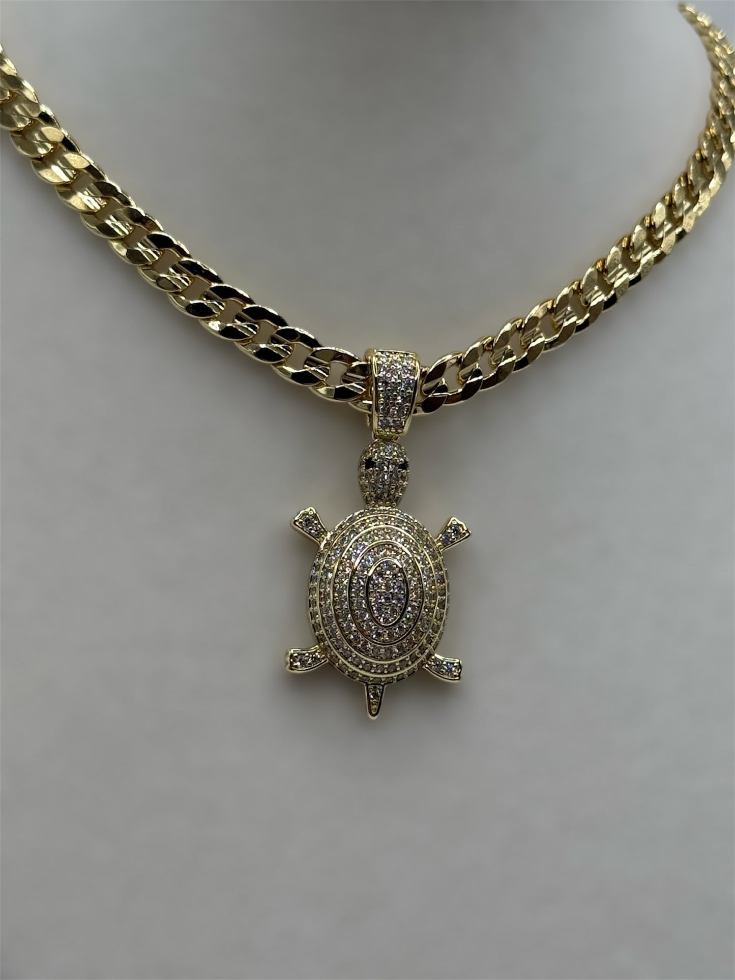 Oro laminado 14k cadena size 18