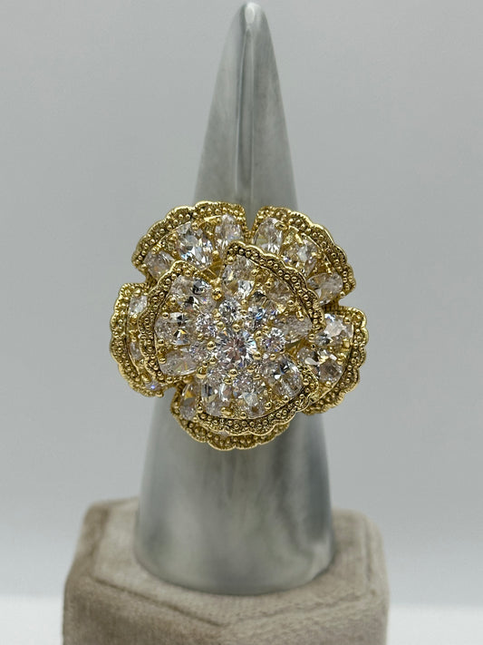 Anillo de rosa grande oro laminado 14k