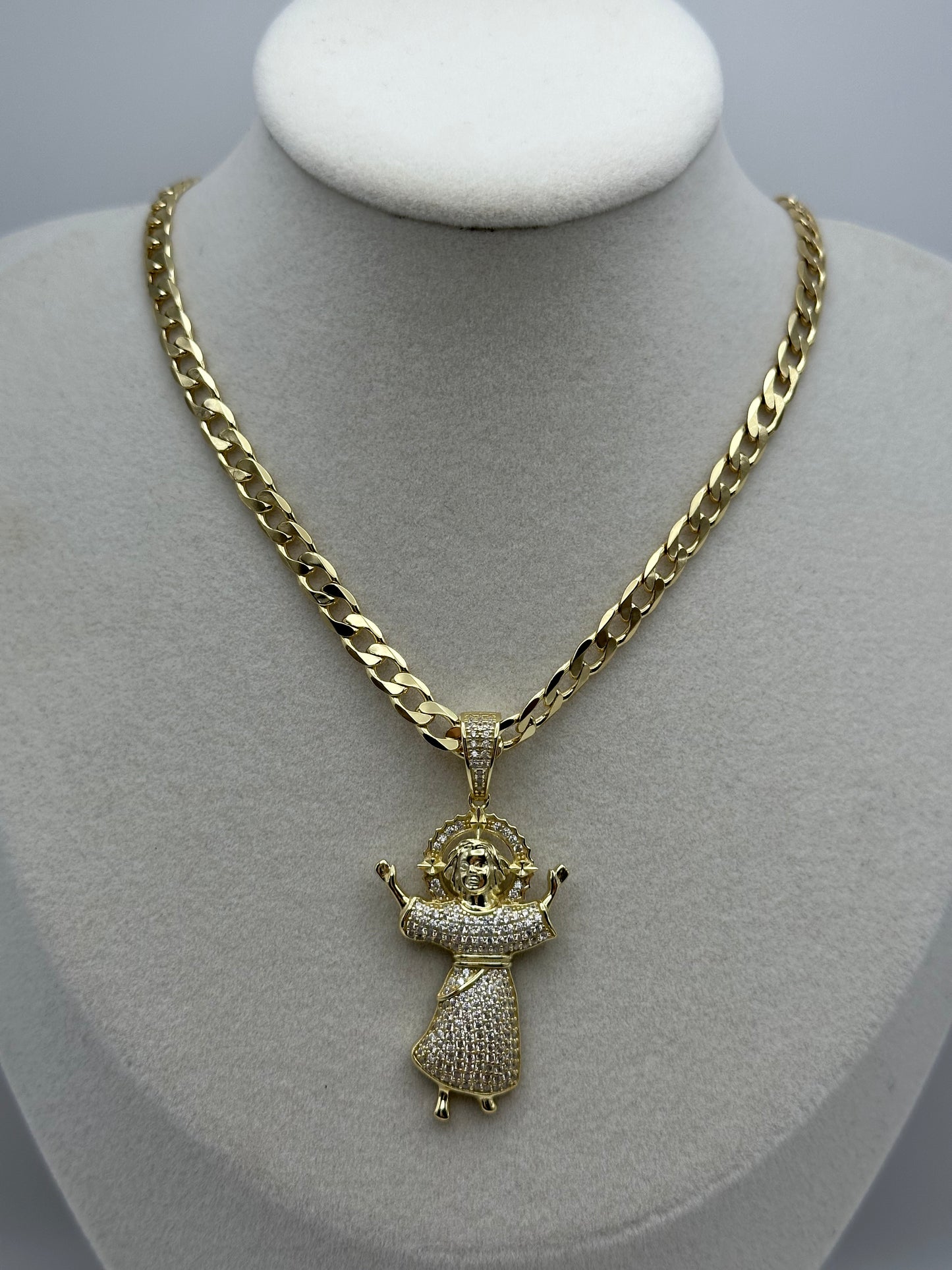 Oro laminado y divino niño en plata 925 laminado 14k